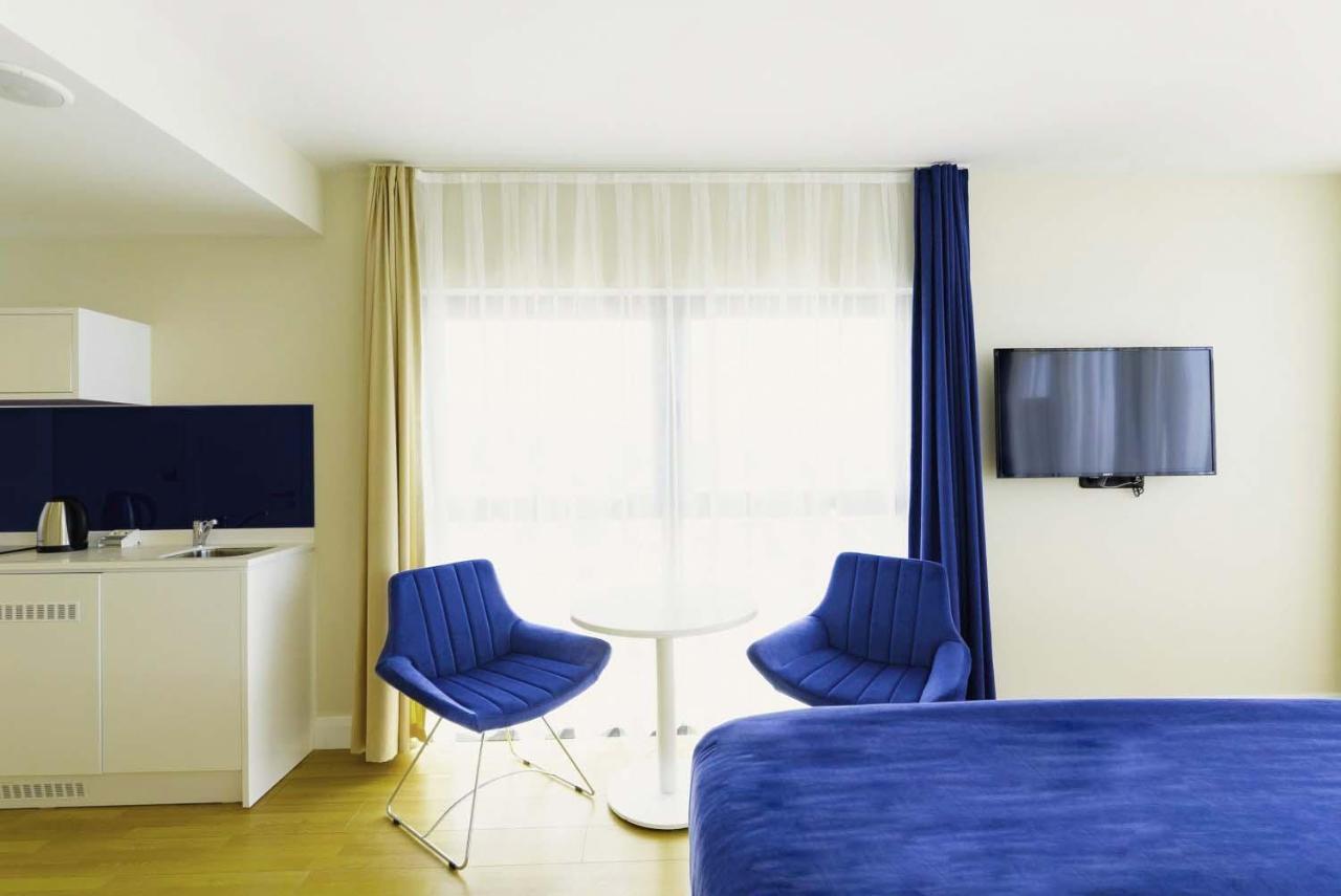 Elegance Sea View Aparthotel In Orbi City Batumi Esterno foto