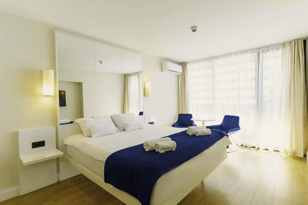 Elegance Sea View Aparthotel In Orbi City Batumi Esterno foto