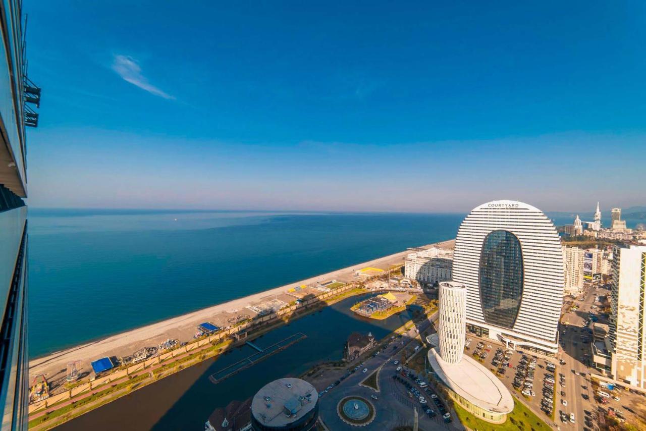 Elegance Sea View Aparthotel In Orbi City Batumi Esterno foto