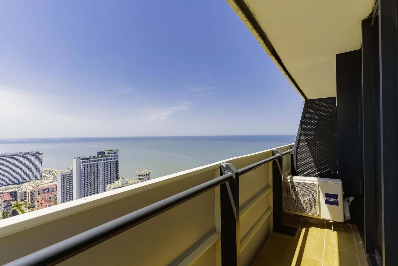Elegance Sea View Aparthotel In Orbi City Batumi Esterno foto