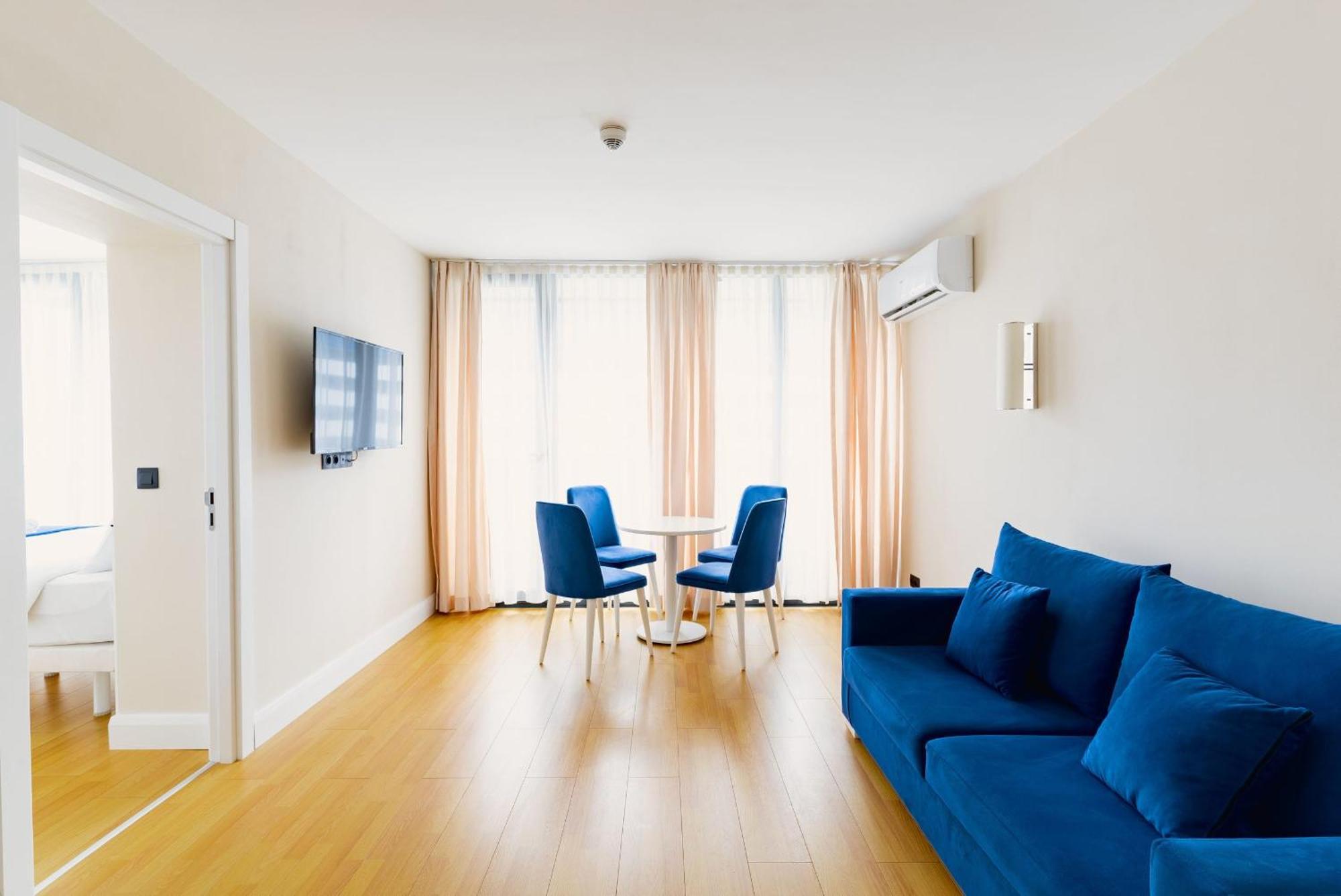 Elegance Sea View Aparthotel In Orbi City Batumi Esterno foto
